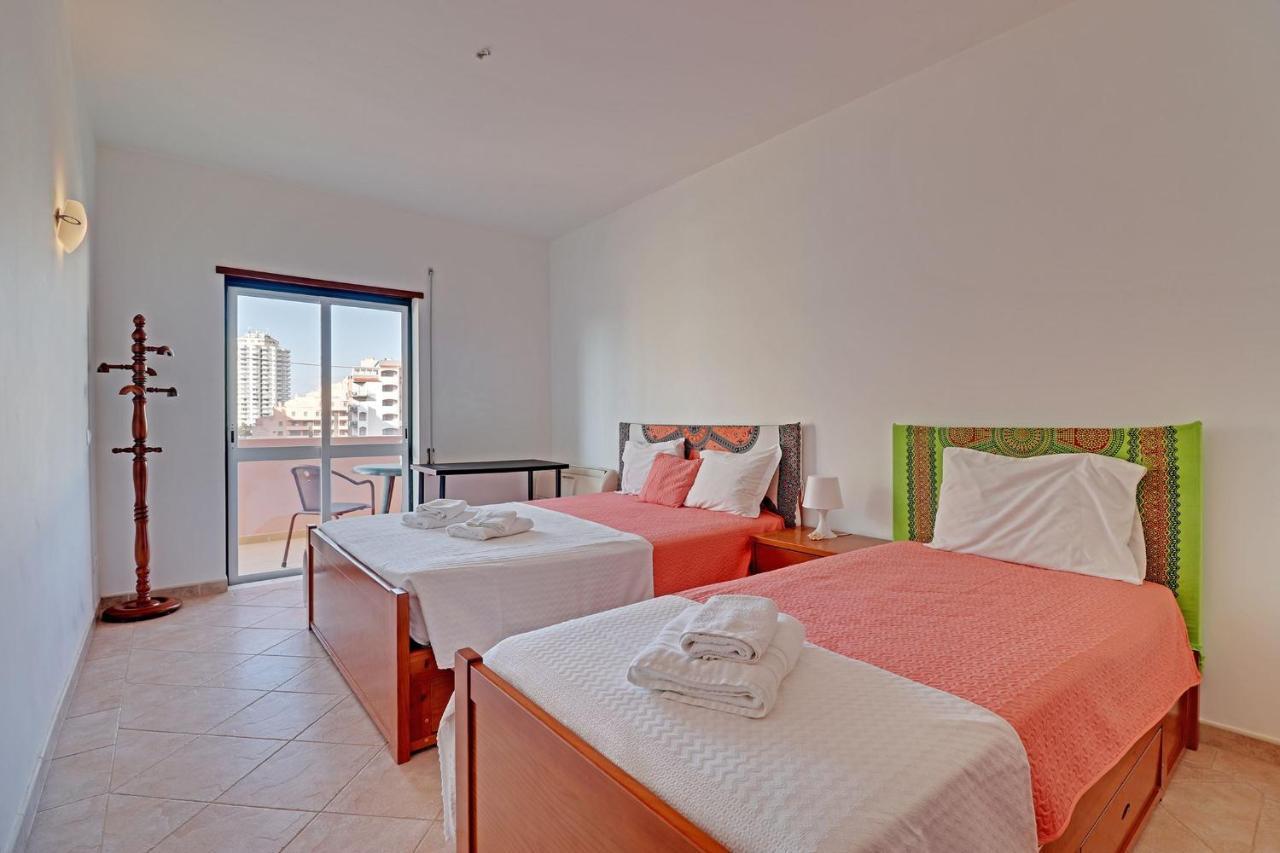 Praia Da Rocha Central 1 With Pool By Homing 波尔蒂芒 外观 照片